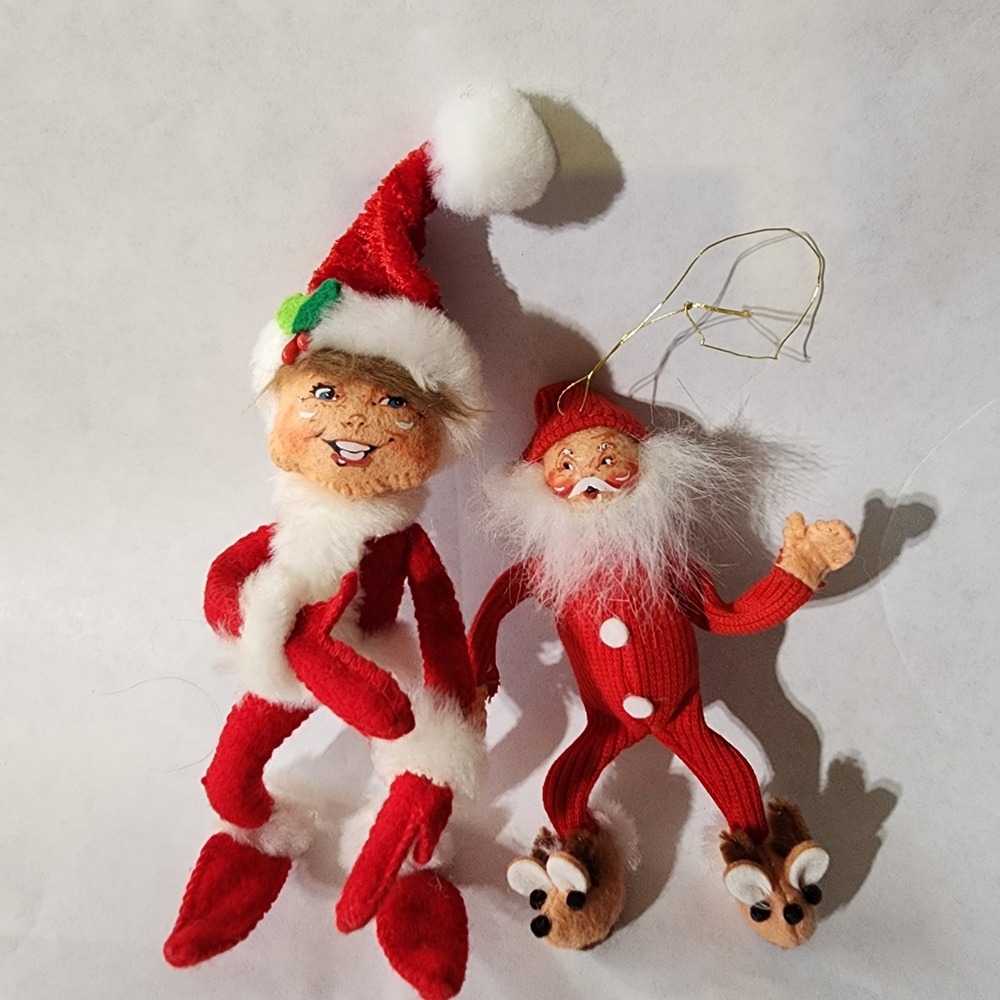 Annalee Christmas Elves Set - Santa Hat Elf & Mouse‎ Slipper Elf - Retired Set